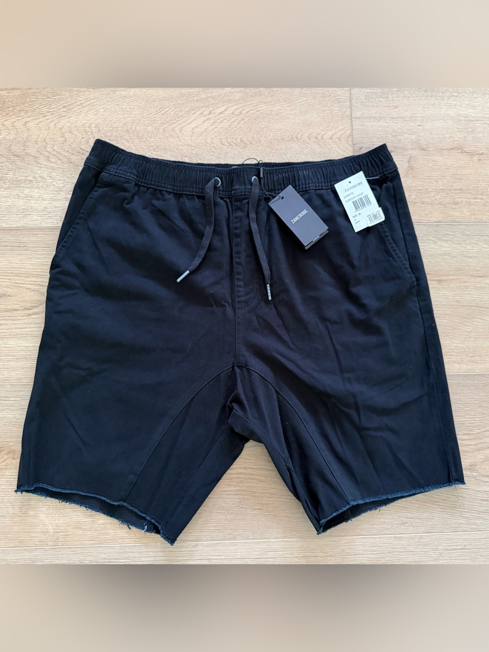 Zanerobe Sureshot Drop Crotch Raw Hem Shorts NWT Size 38 Black